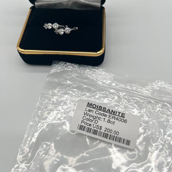 Moissanite Silver Hoop Earrings, 3 Studs 1.8ct NWT, REPORT INCLUDED - Picture 4 of 13